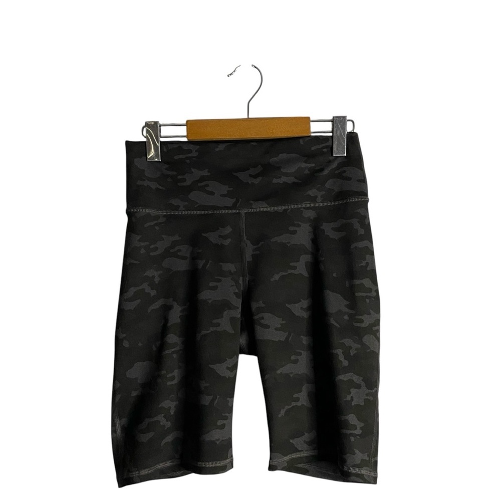 Fabletics Women's Black Camo High Waisted Bike Shorts